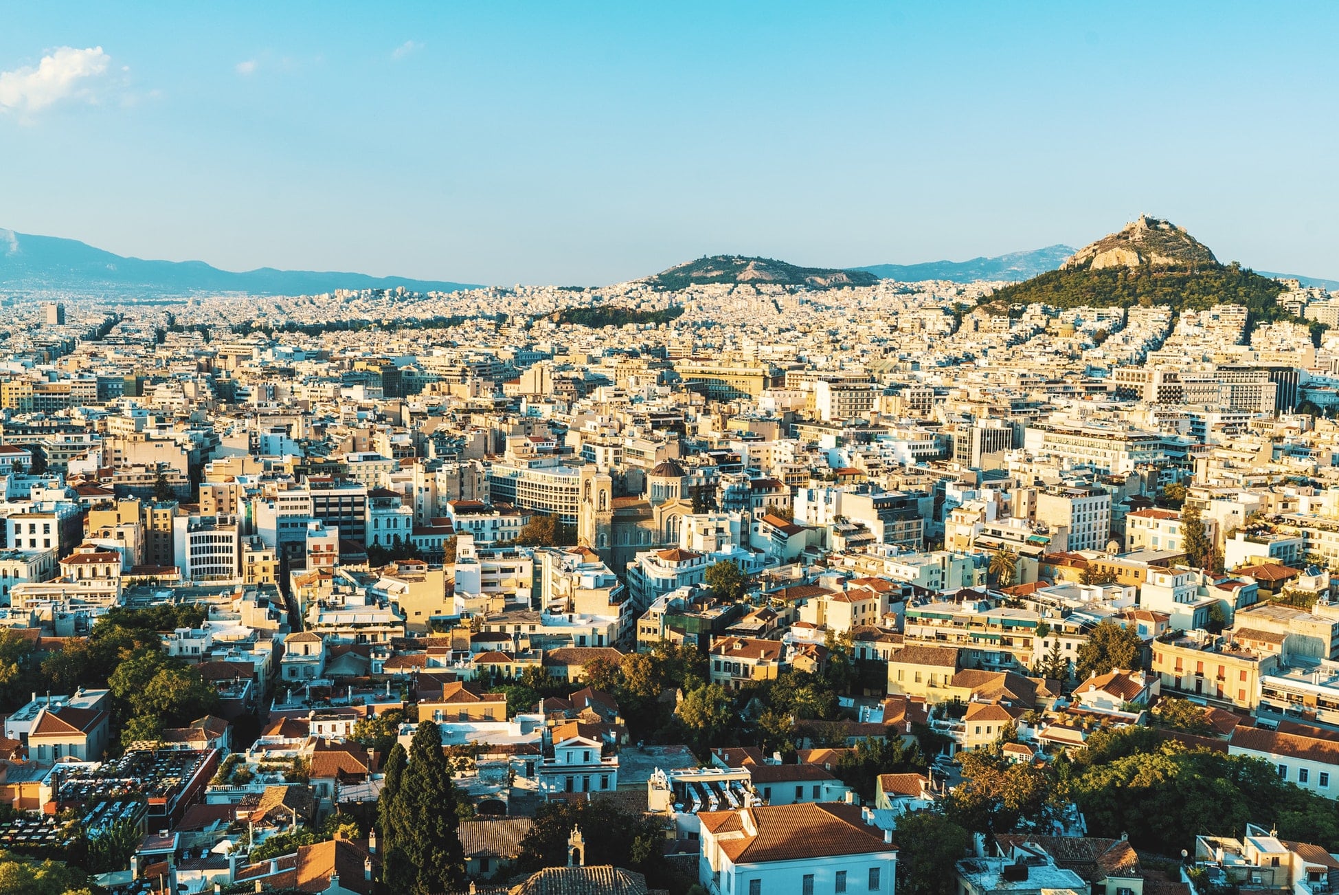 Alquiler de coches en Atenas: consejos, tarifas, itinerarios