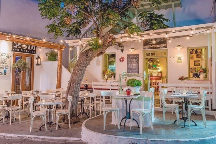 Los mejores locales comerciales en Mykonos: Bakalo