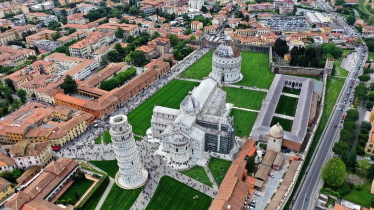 Vista aérea de la Torre de Pisa