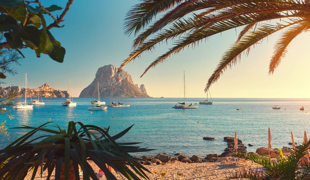 Ibiza visita las Islas Baleares